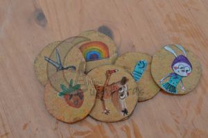 Manualidad  Topito terremoto monedas