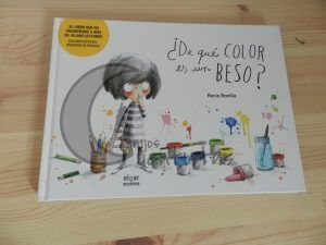 ¿De que color es un beso? de Rocio Bonilla portada ¿De que color es un beso? de Rocio Bonilla portada