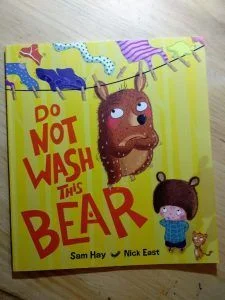  Cuento en inglés para niños Do not wash this bear